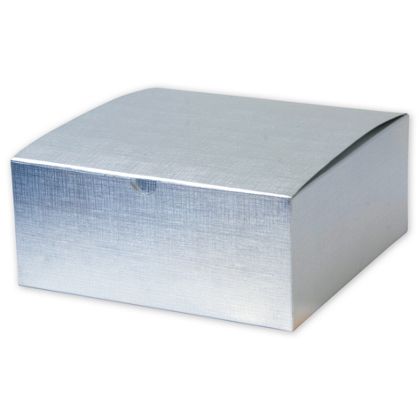 Wrap your gifts in elegant style with these Silver Foil One-Piece Gift Boxes
